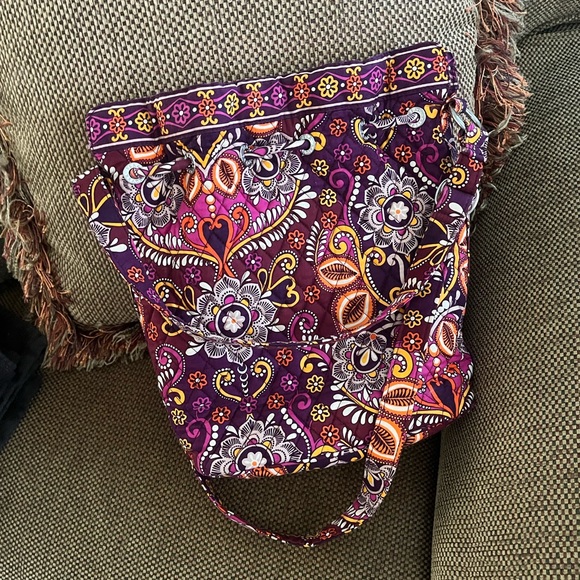 VERA BRADLEY Safari Sunset Drawstring bag!! - Picture 7 of 10